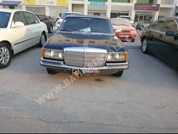 Mercedes-Benz  350 SE  1974  Sedan  Automatic  8  207,000  RWD  Black  Gasoline