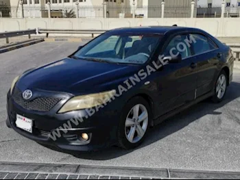Toyota  Camry  SE  2011  Sedan  Automatic  4  174,250  FWD  Black  Gasoline