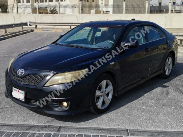 Toyota  Camry  SE  2011  Sedan  Automatic  4  174,250  FWD  Black  Gasoline