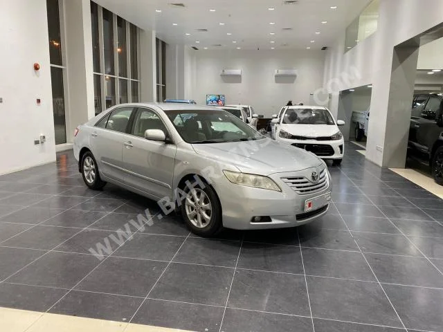تويوتا  كامري  جي ال اكس  2009  سيدان  اتوماتك  4  184,500  دفع أمامي  فضي  بنزين