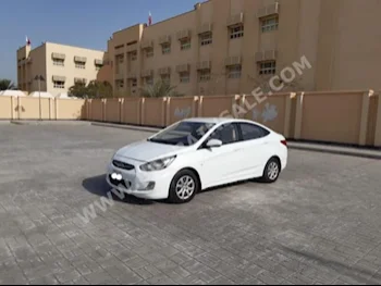 هيونداي  اكسنت  1.6  2011  سيدان  اتوماتك  4  151,250  دفع أمامي  أبيض  بنزين