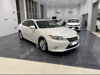 لكزس  اي اس  350  2013  سيدان  اتوماتك  6  160,350  دفع خلفي  أبيض  بنزين