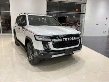 Toyota  Land Cruiser  GXR  2021  SUV  Automatic  6  5  4WD  White  Gasoline