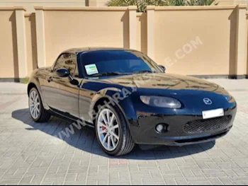 مازدا  ام اكس  5  2008  كشف  عادي  4  135,700  دفع أمامي  أسود  بنزين