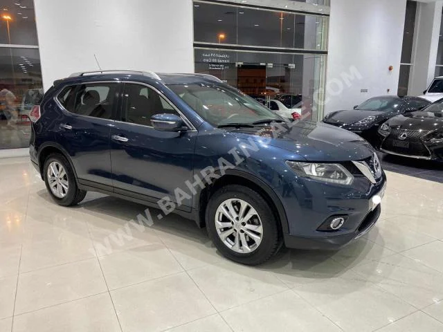 Nissan  X-Trail  2015  SUV  Automatic  4  94,200  4WD  White  Gasoline