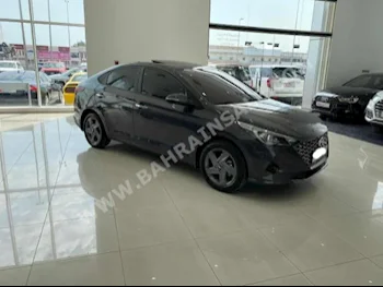 هيونداي  اكسنت  1.6  2021  سيدان  اتوماتك  4  2,850  دفع أمامي  رمادي  بنزين