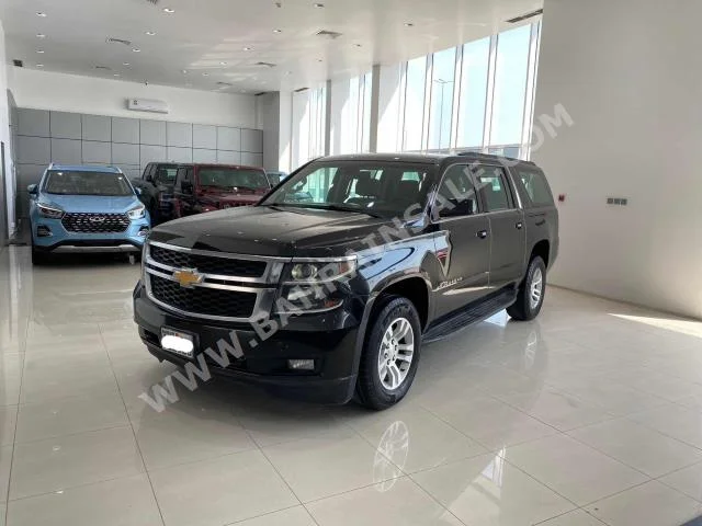 Chevrolet  Suburban  2015  SUV  Automatic  8  372,150  RWD  Black  Gasoline
