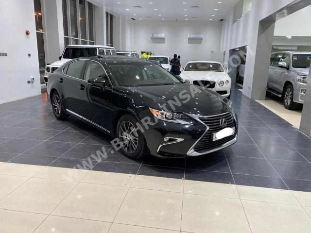 Lexus  ES  350  2016  Sedan  Automatic  6  122,950  RWD  Black  Gasoline