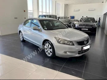 Honda  Accord  2010  Sedan  Automatic  4  127,400  FWD  Silver  Gasoline
