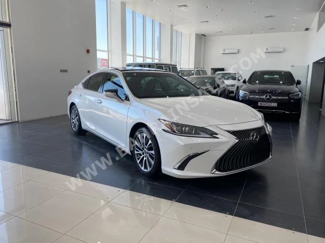 Lexus  ES  350  2019  Sedan  Automatic  6  14,550  RWD  White  Gasoline
