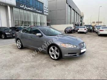 Jaguar  XF  SV8  2009  Sedan  Automatic  8  118,700  RWD  Gray  Gasoline