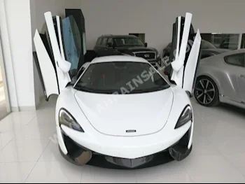 ماكلارين  570 إس  2016  كوبيه \ سبورت  اف - 1  8  3,900  دفع كلي مستمر  أزرق و أبيض  بنزين