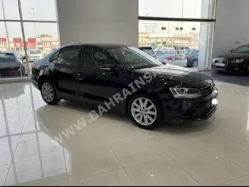 Volkswagen  Jetta  2016  Sedan  Automatic  4  91,700  FWD  Black  Gasoline