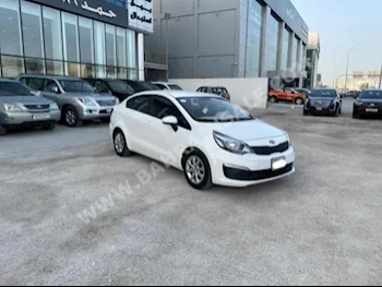 Kia  Rio  2016  Sedan  Automatic  4  93,400  FWD  White  Gasoline