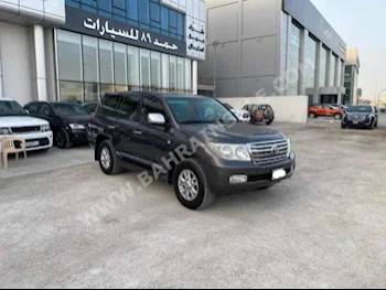 تويوتا  لاند كروزر  جي اكس ار  2010  اس يو في  اتوماتك  8  289,800  دفع رباعي  رمادي  بنزين