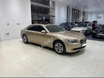 BMW  7-Series  740 Li  2012  Sedan  Automatic  6  156,900  FWD  Gold  Gasoline