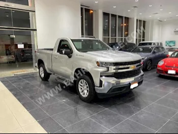 Chevrolet  Silverado  LT  2020  Pick Up  Automatic  8  14,150  4WD  Silver  Gasoline
