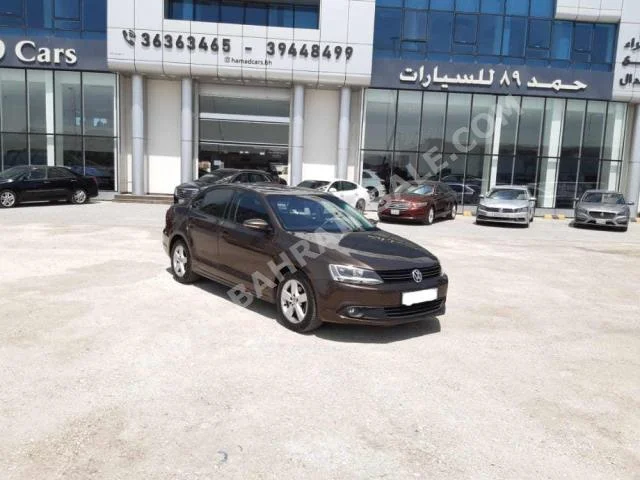 Volkswagen Jetta SE 2014 Sedan Automatic 4 82,900 FWD Brown Gasoline