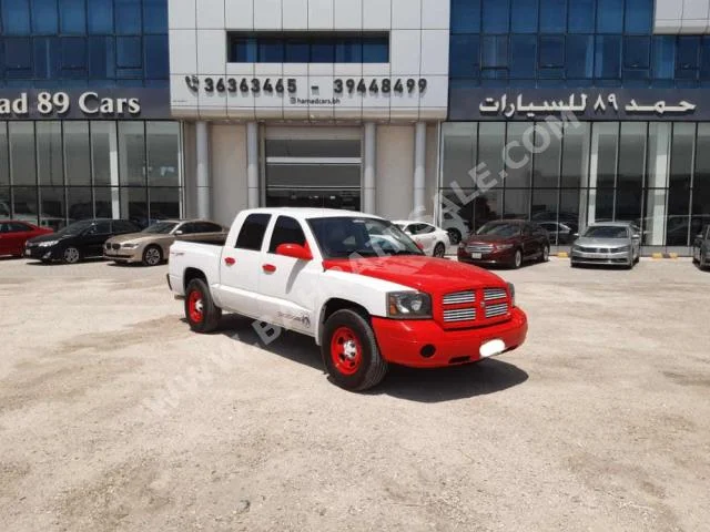 Dodge  Pickup  2005  Pick Up  Automatic  8  100,900  RWD  White  Gasoline