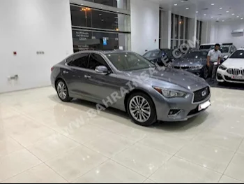 انفنيتي  كيو  50  2018  سيدان  اتوماتك  4  15,850  دفع أمامي  رمادي  بنزين