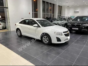 Chevrolet  Cruze  LS  2015  Sedan  Automatic  4  65,950  FWD  White  Gasoline