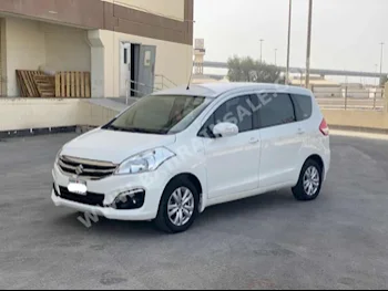 سوزوكي  ارتيغا  2017  اس يو في  اتوماتك  4  62,000  دفع أمامي  أبيض  بنزين