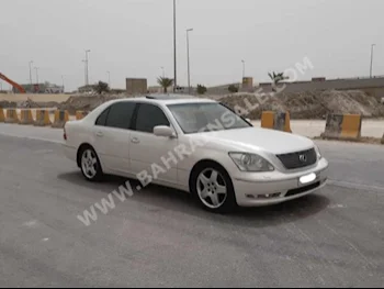 لكزس  ال اس  430  2004  سيدان  اتوماتك  8  306,550  دفع خلفي  أبيض  بنزين