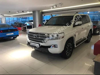 Toyota  Land Cruiser  GXR TRD Edition  2017  SUV  Automatic  8  0  4WD  Pearl  Gasoline