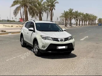 Toyota  Rav 4  2015  SUV  Automatic  4  404,500  RWD  White  Gasoline