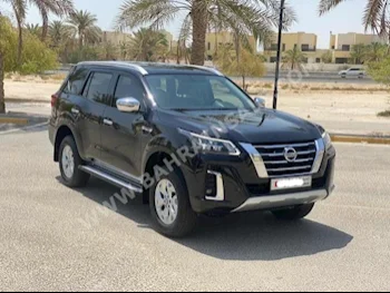 نيسان اكستيرا 2021 اس يو في اتوماتك 4 14,700 دفع أمامي أسود بنزين
