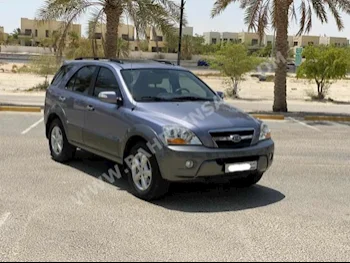 كيا  سورينتو  2009  اس يو في  اتوماتك  6  127,800  دفع خلفي  ازرق  بنزين