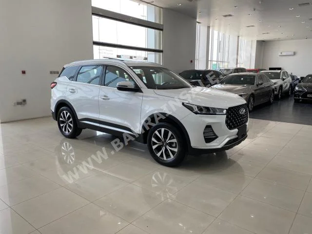 Chery  Tiggo  2021  SUV  Automatic  4  10,100  FWD  White  Gasoline