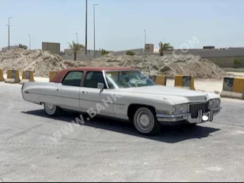 كاديلاك  فليت وود  1971  كلاسك  اتوماتك  8  84,800  دفع خلفي  أبيض  بنزين