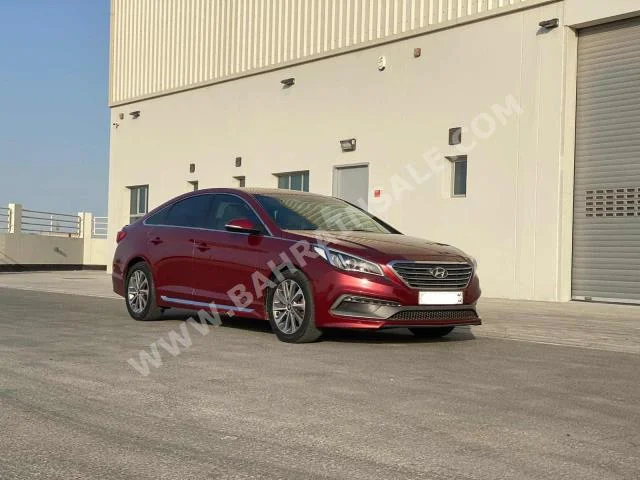 Hyundai  Sonata  2015  Sedan  Automatic  4  71,900  FWD  Red  Gasoline