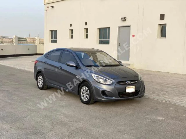 Hyundai  Accent  1.6  2016  Sedan  Automatic  4  89,100  FWD  Gray  Gasoline