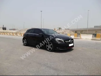 مرسيدس - بنز ايه - كلاس 250 2015 هاتشباك اتوماتك 4 109,450 دفع أمامي أسود بنزين
