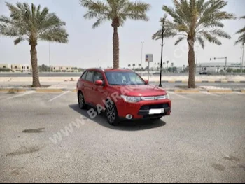 متسوبيشي  أوت لاندر  2015  اس يو في  اتوماتك  4  188,950  دفع أمامي  أحمر  بنزين