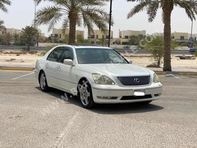 Lexus  LS  430  2005  Sedan  Automatic  8  188,850  RWD  White  Gasoline