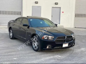 دودج  تشارجر  ار تي  2013  سيدان  اتوماتك  8  34,600  دفع خلفي  أسود  بنزين
