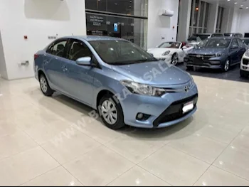 تويوتا ياريس 2017 سيدان اتوماتك 4 95,900 دفع أمامي ازرق بنزين