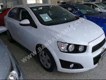 شفروليه  سونيك  2014  سيدان  اتوماتك  4  65,000  دفع أمامي  أبيض  بنزين