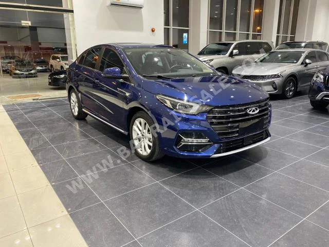 شيري  أريزو 5  2022  سيدان  اتوماتك  4  23  دفع أمامي  ازرق  بنزين