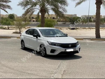 هوندا  سيتي  2021  سيدان  اتوماتك  4  20,600  دفع أمامي  أبيض  بنزين