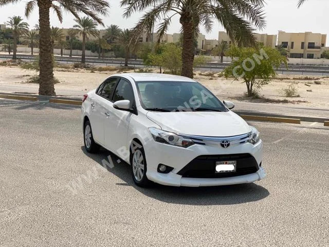 تويوتا  ياريس  2017  سيدان  اتوماتك  4  86,500  دفع أمامي  أبيض  بنزين