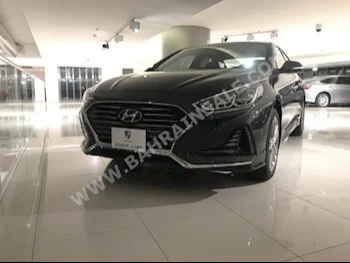هيونداي  سوناتا  2018  سيدان  اتوماتك  4  0  دفع أمامي  رمادي  بنزين