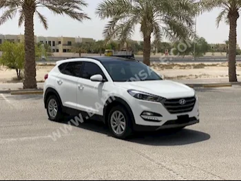 هيونداي  تكسن  2018  اس يو في  اتوماتك  4  72,900  دفع كلي مستمر  أبيض  بنزين