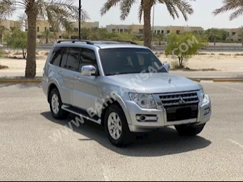 متسوبيشي  باجيرو  3.0  2015  اس يو في  اتوماتك  6  95,350  دفع خلفي  فضي  بنزين