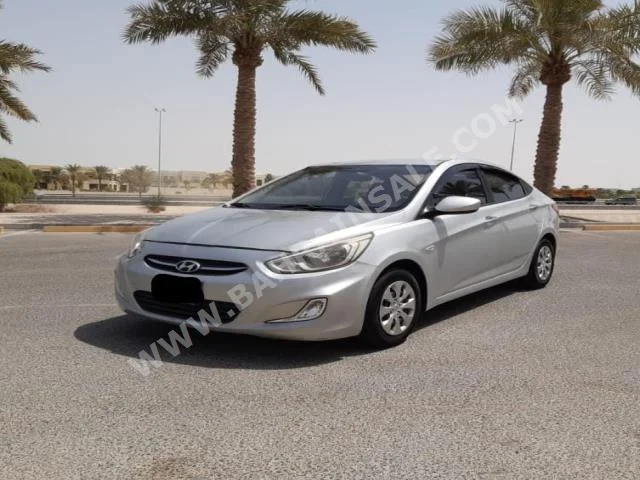 هيونداي  اكسنت  1.6  2016  سيدان  اتوماتك  4  118,650  دفع أمامي  فضي  بنزين