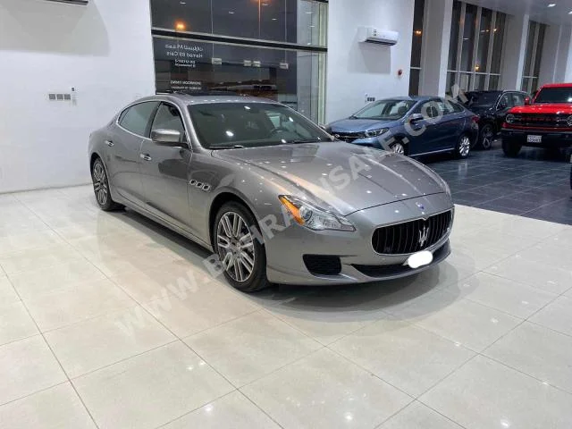 مزاراتي  كواتروبورتي  2015  سيدان  اتوماتك  6  111,650  دفع خلفي  رمادي  بنزين