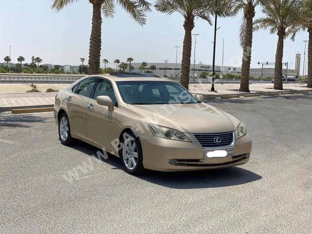 Lexus  ES  350  2007  Sedan  Automatic  6  228,050  RWD  Gold  Gasoline